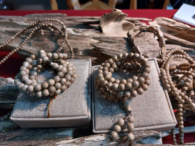 trầm hương trầm hương